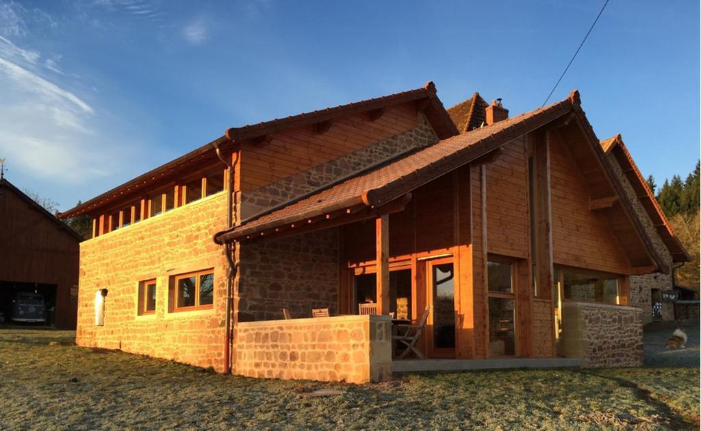 Вилла Les Perruchons Ancienne Grange Renovee Avec Soin Ozolles Номер фото